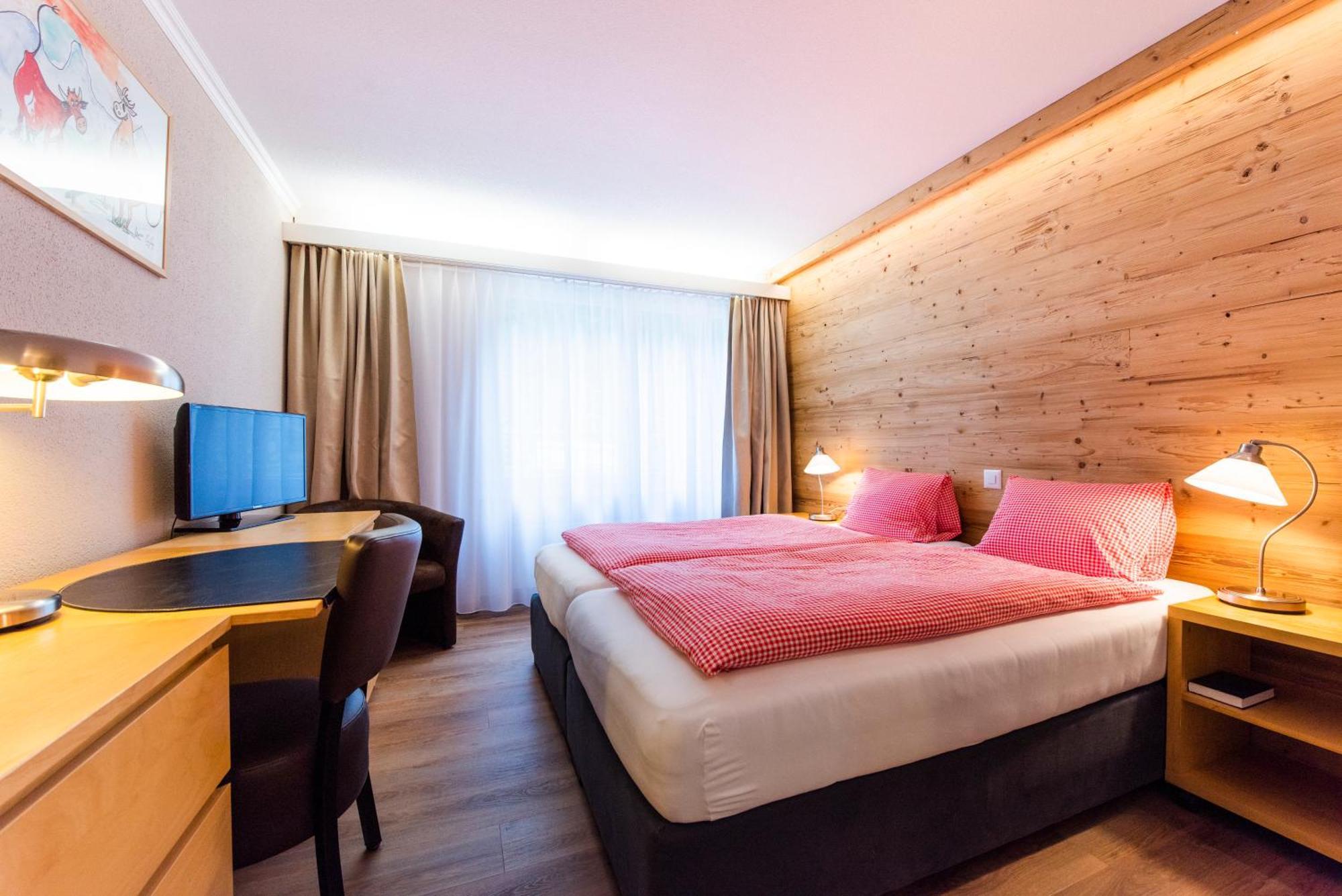 Hotel Weisses Kreuz Brienz  Exteriér fotografie